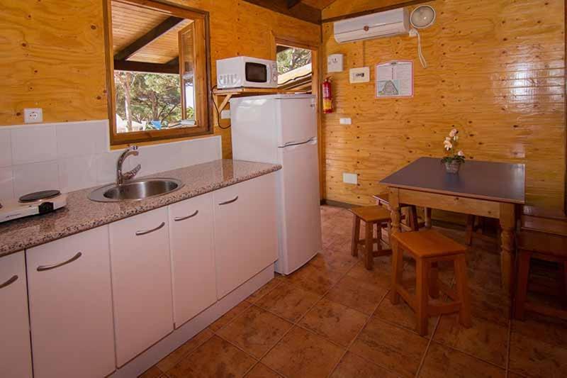 Complejo Turistico & Camping Cabopino Марбелья Екстер'єр фото