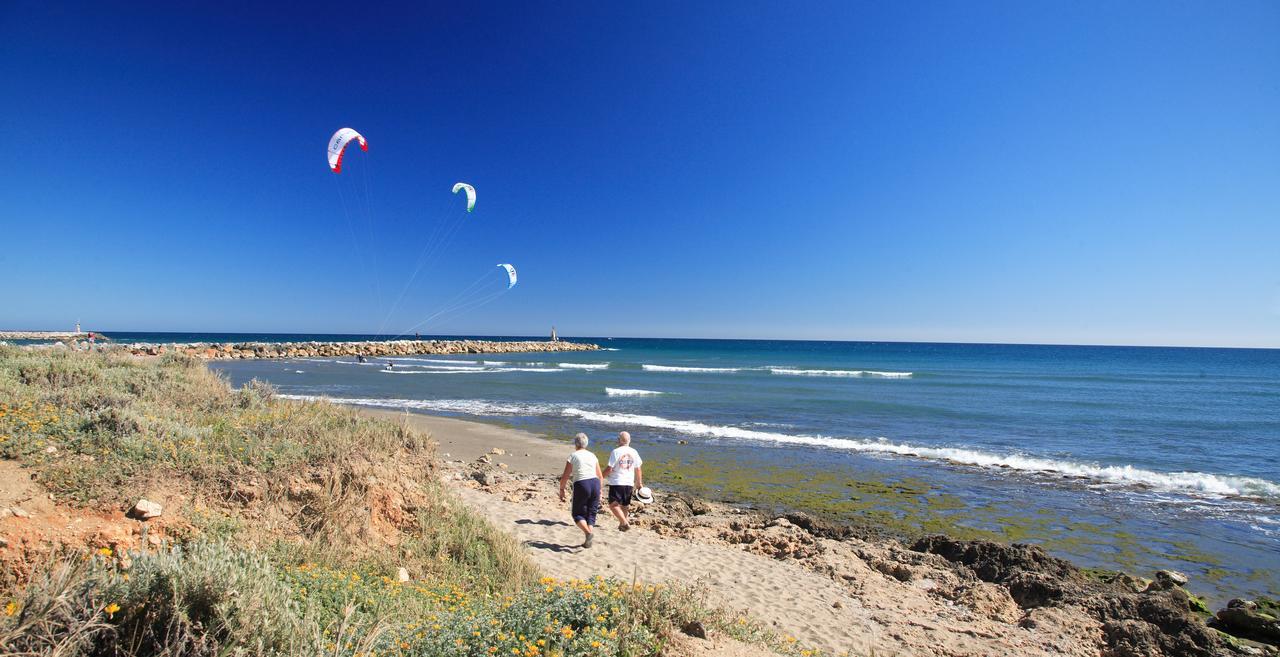 Complejo Turistico & Camping Cabopino Марбелья Екстер'єр фото